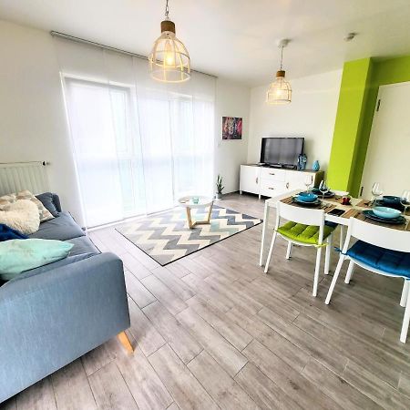 Calm And Modern Apartment Eischen Екстер'єр фото