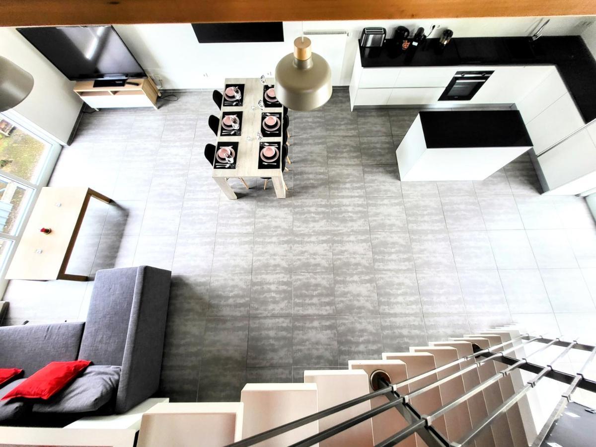 Calm And Modern Apartment Eischen Екстер'єр фото
